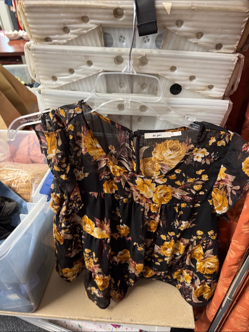 Francesca’s mi ami top small // 082819